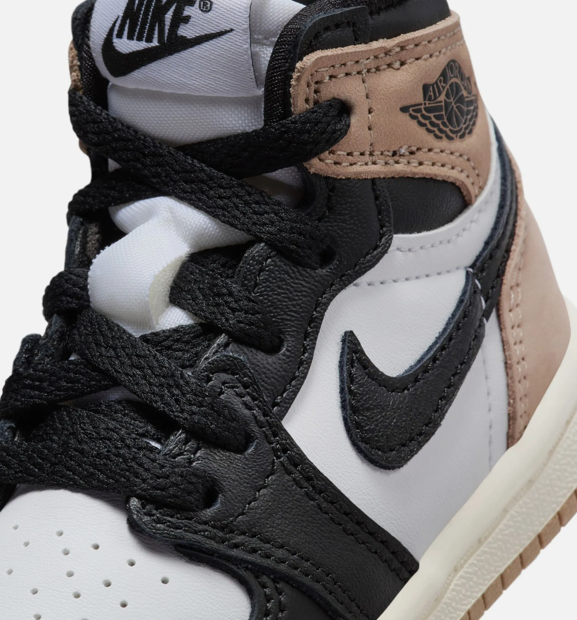 Air Jordan 1 Retro High OG Latte Infant Toddler Lifestyle Shoe - Black/Legend Medium Brown/White/Sail