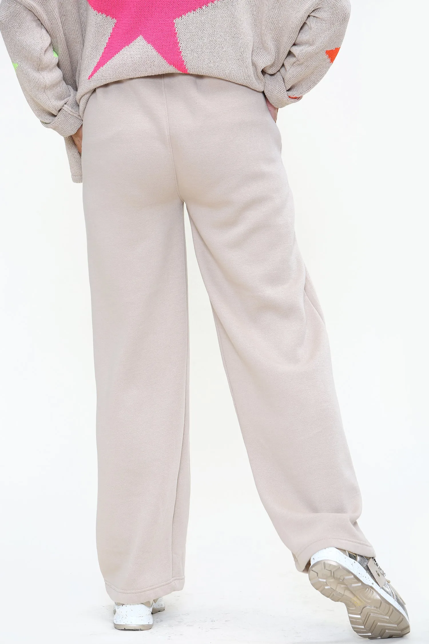 BEXLEY RELAXED WIDE LEG JOGGERS In warm beige