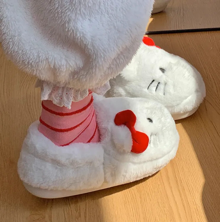 Cute Kitty Fuzzy House Slippers