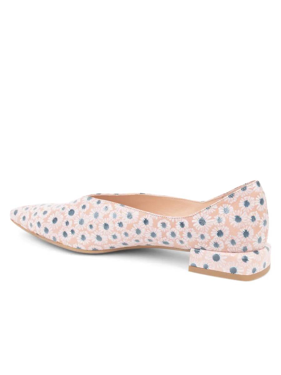 Daisy Pointed Toe Leather Flat