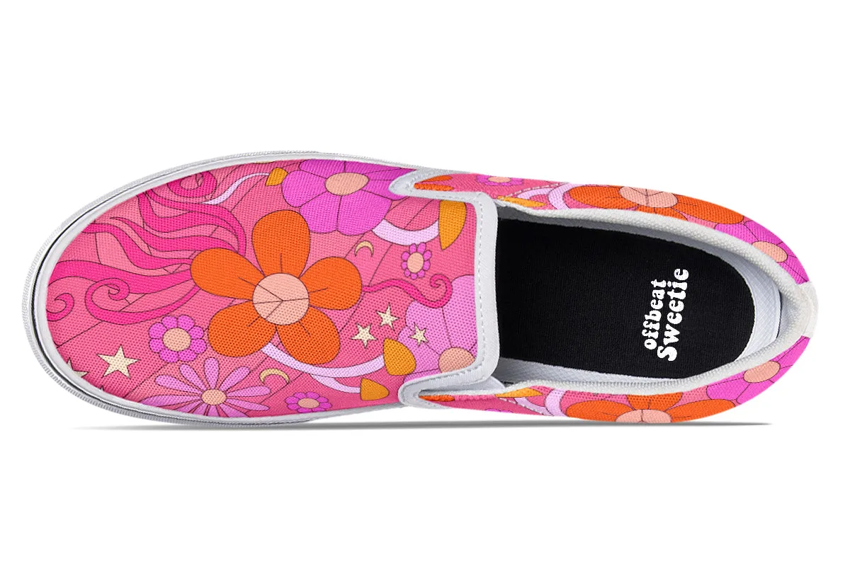 Molly's Mismatched Retro Daisies Slip Ons