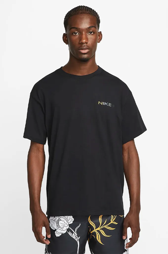 Nike SB Apple Pigeon Skate Tee