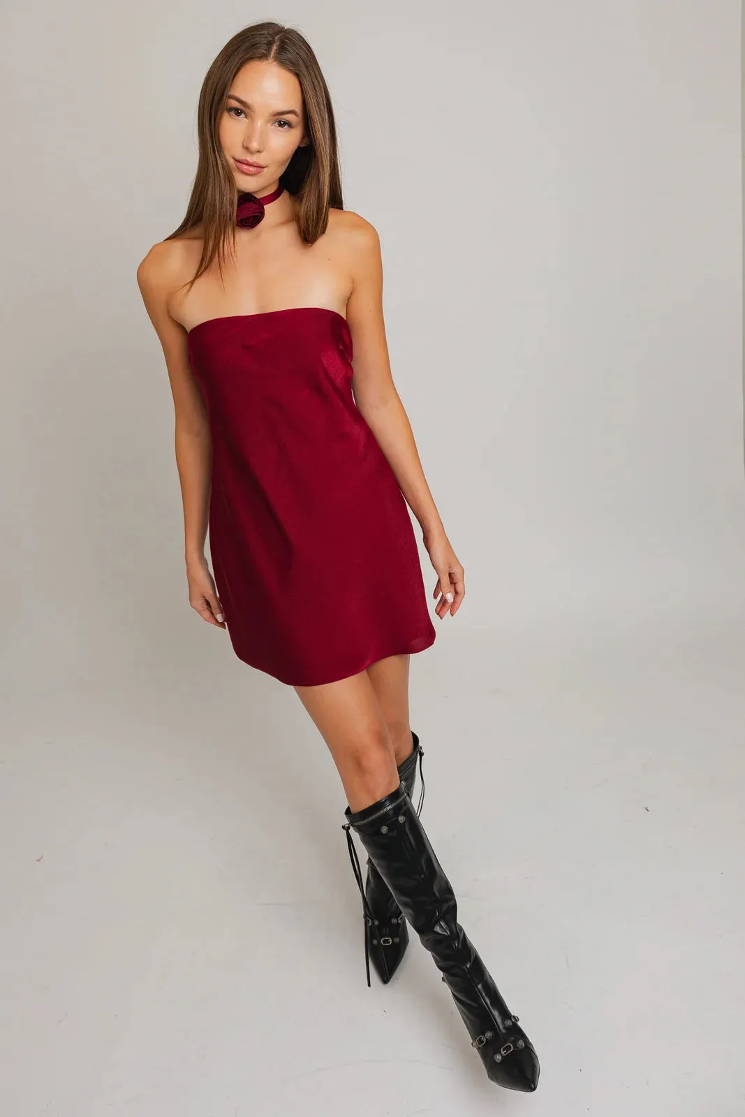 Rose Chocker Neckline Satin Sleeveless Mini Dress