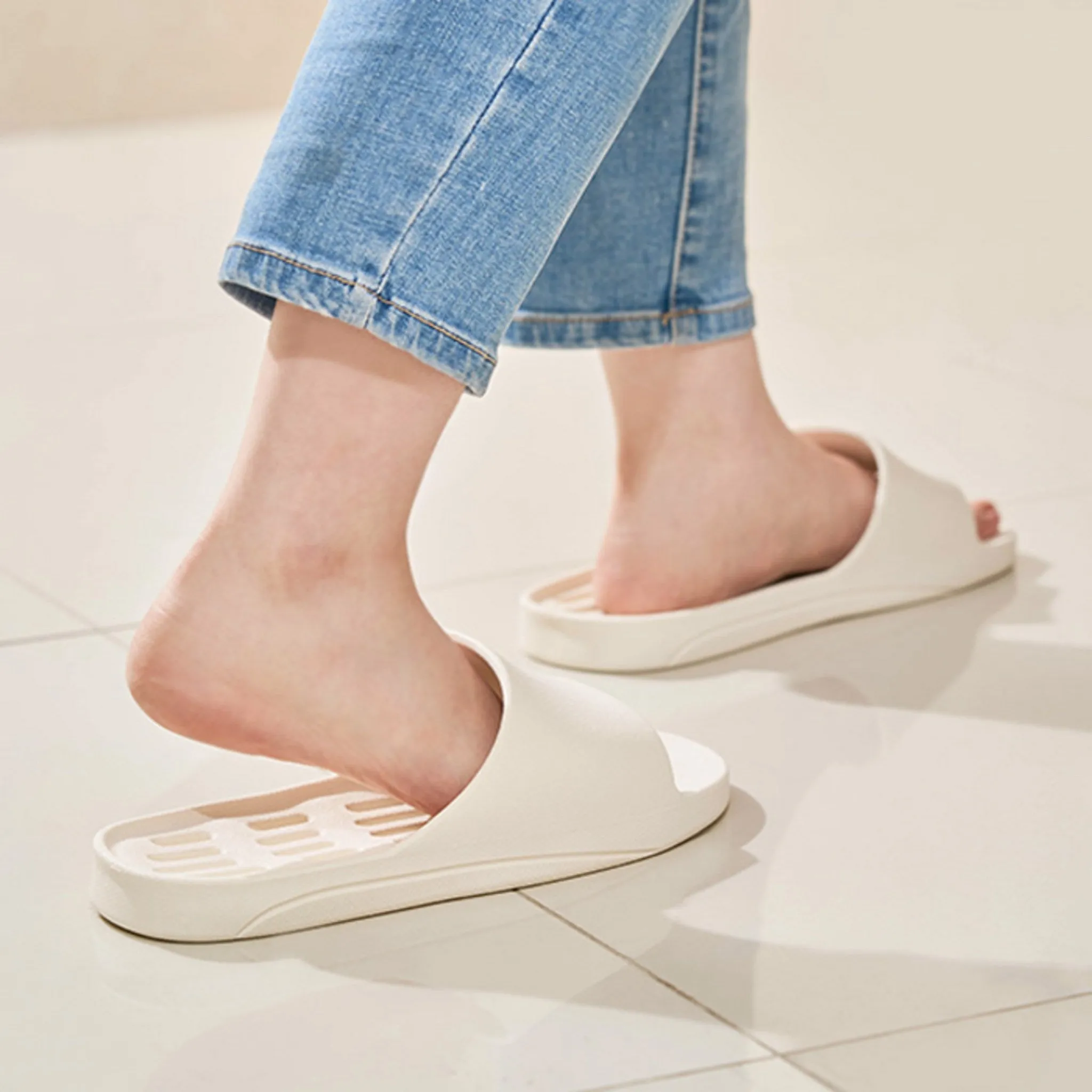 Shavas Domestic Soft Flat Drainage Bathroom Slippers - 🏆 #96 - Home Décor - Best of December