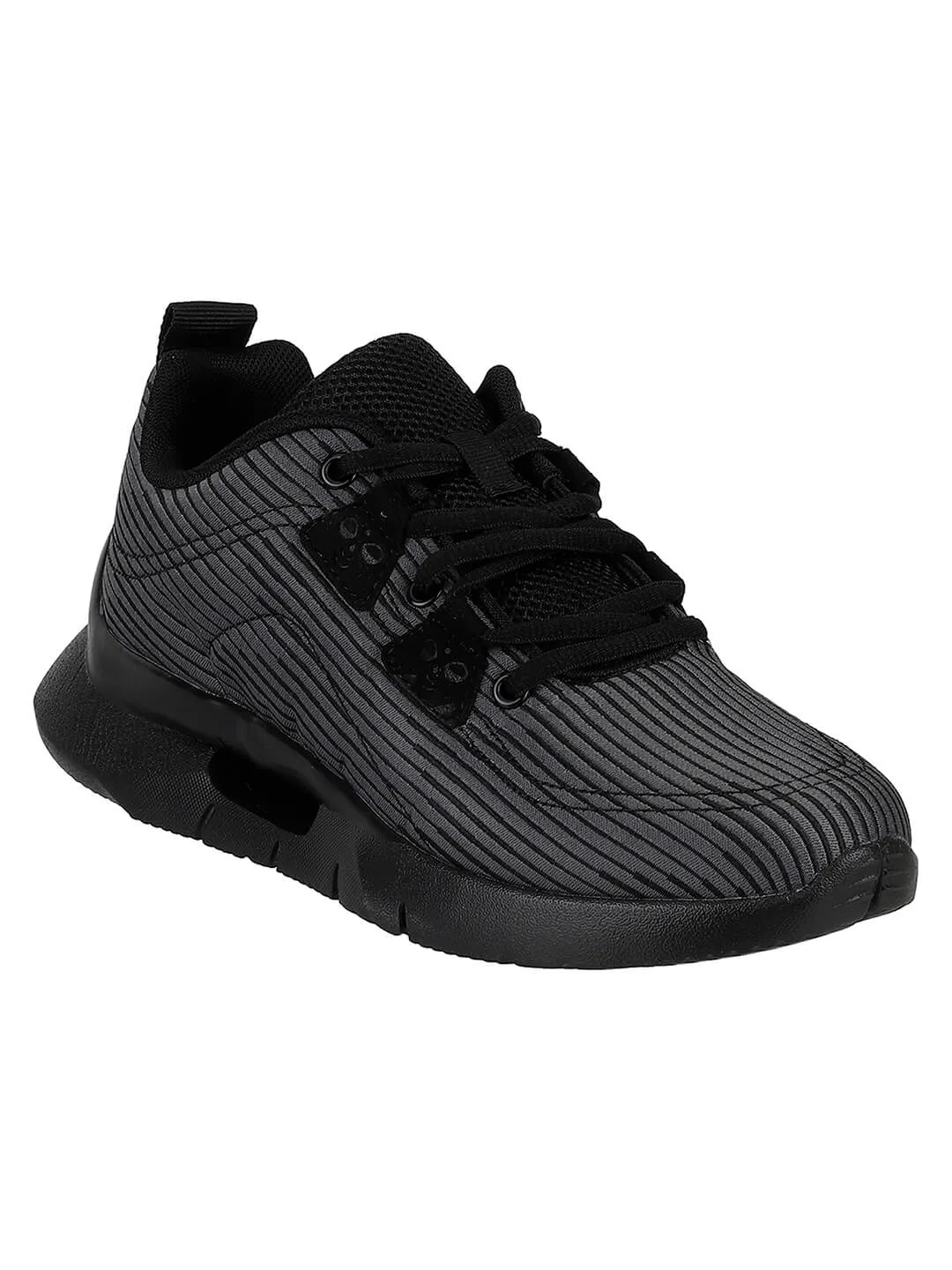 Training 400 Men Black Training Shoes