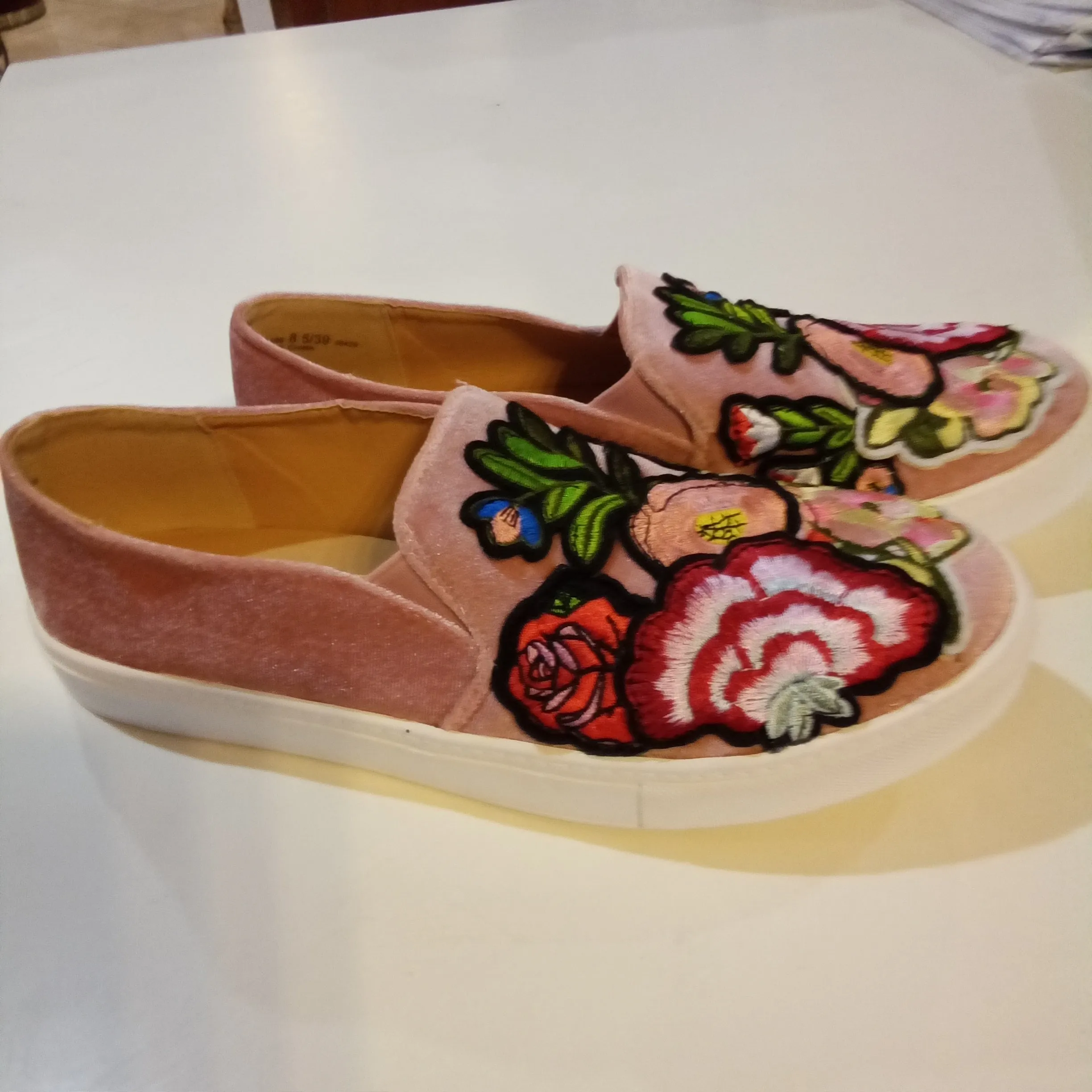 Velvet Vintage Rose Slip On Shoes | Dirty Laundry - Jiana