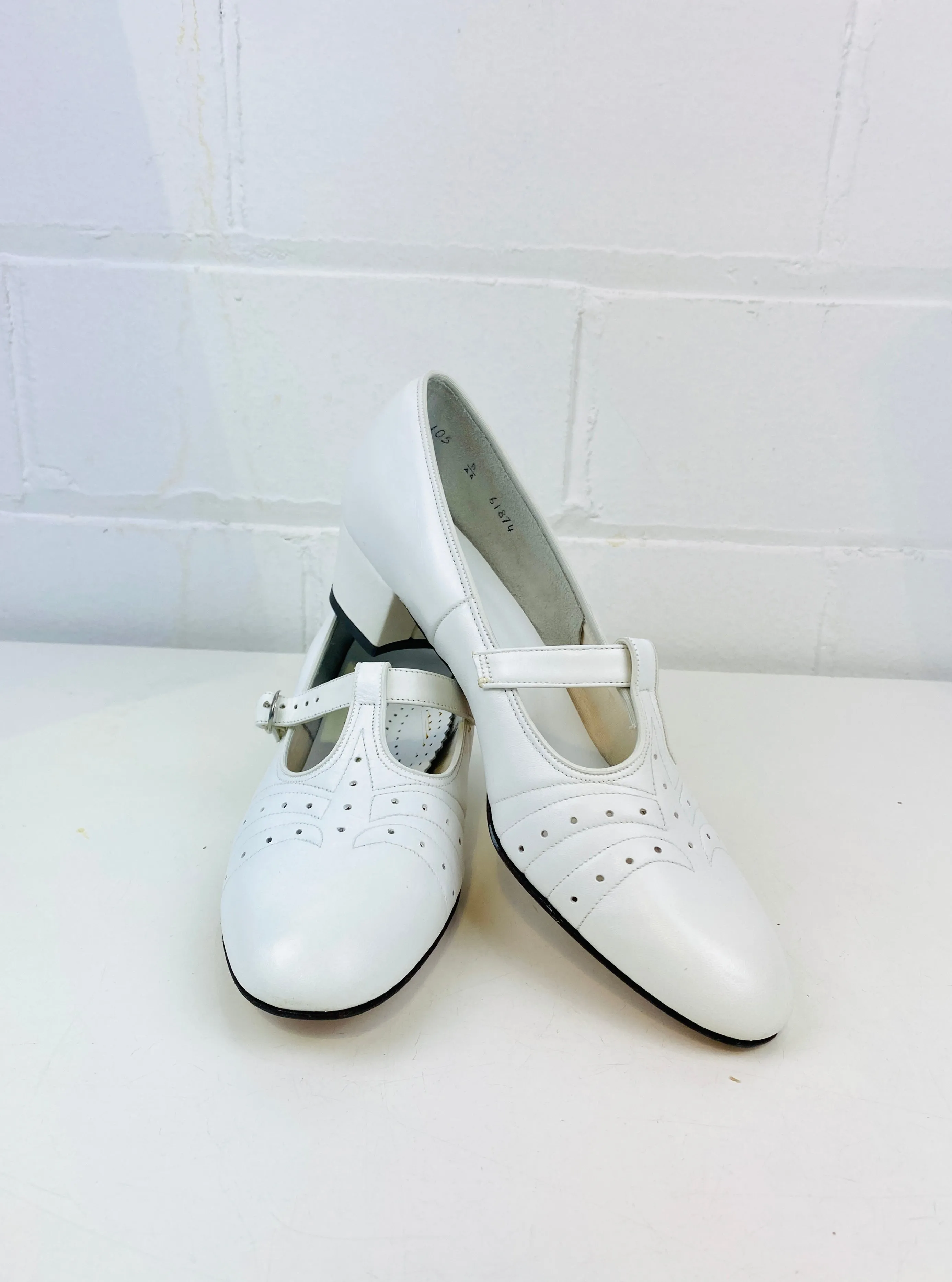 Vintage Deadstock Shoes, Women's 1980s White Leather Cuban Heel T-Strap Pumps, NOS, 8244