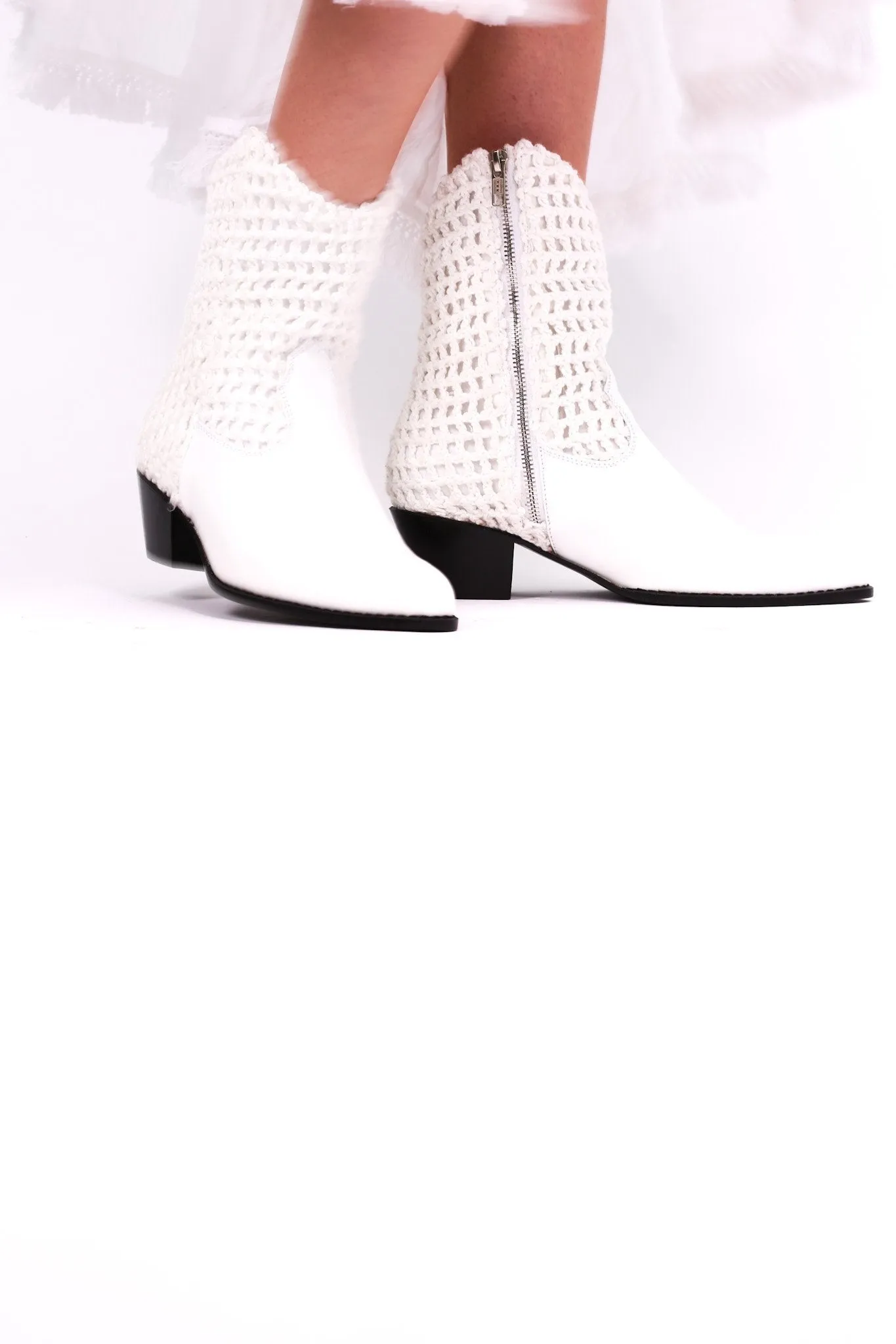 WHITE HAND CROCHET LEATHER ANKLE BOOTS NENNA