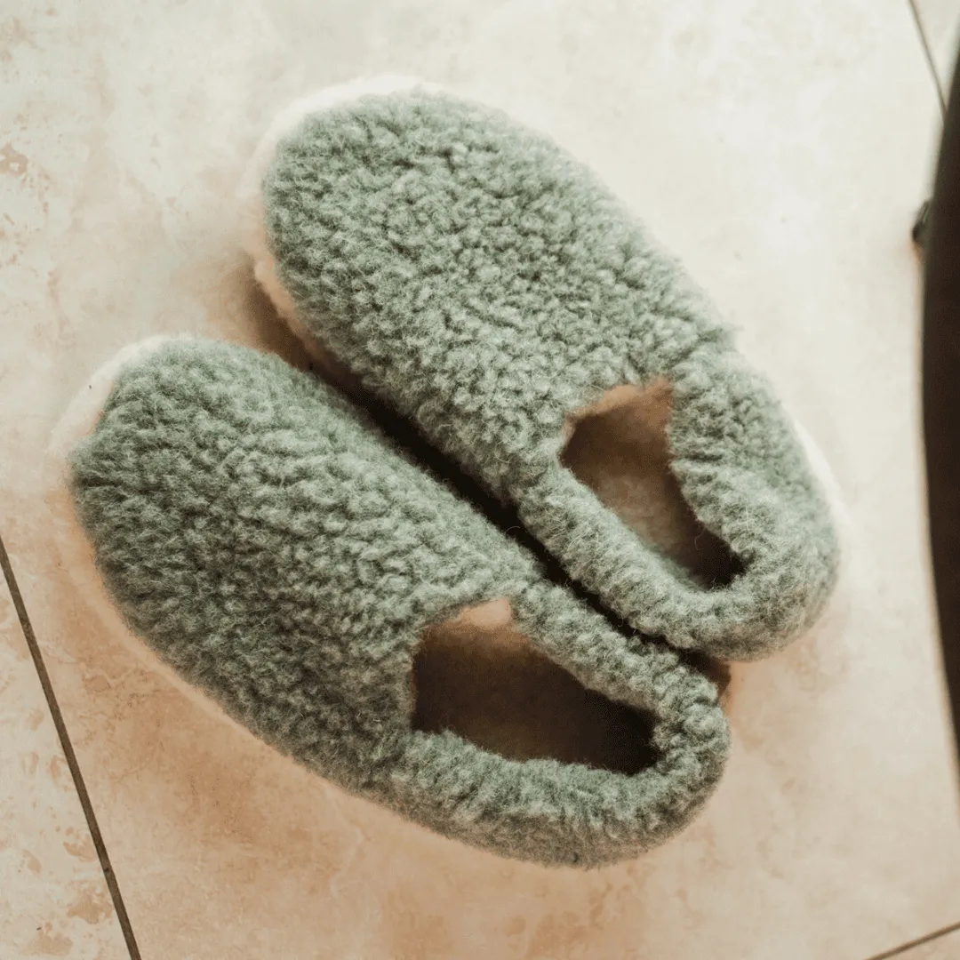 Wool slippers Green